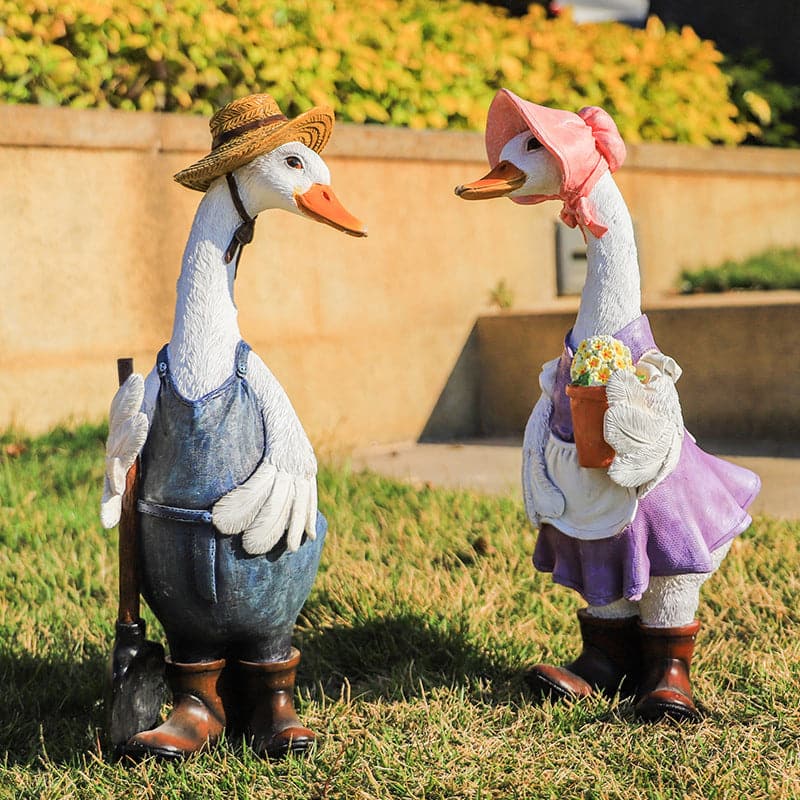 Duck Gardener Resin Statue Feajoy