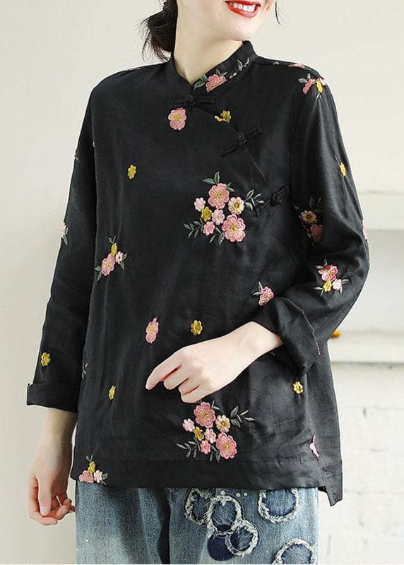 Plus Size Black Embroideried Stand Collar Button Fall Floral Long Sleeve Shirt GK-LTP210819