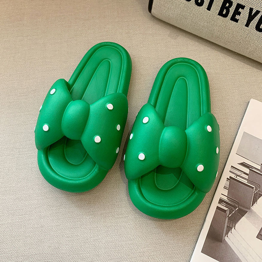 Polka Dot Bow Shaped Slides dylioshop