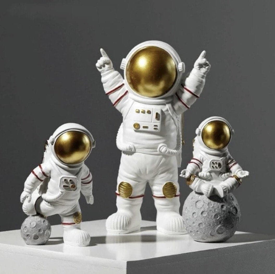 Astronaut Figurines dylinoshop