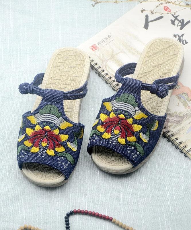 White Embroideried Cotton Flip Flops LT210723