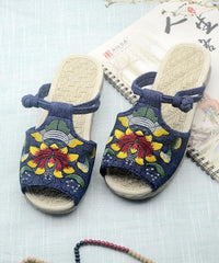 White Embroideried Cotton Flip Flops LT210723