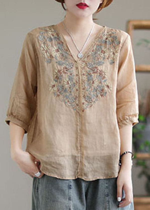 Women White V Neck Embroideried Linen Blouse Tops Half Sleeve GK-HTP220509