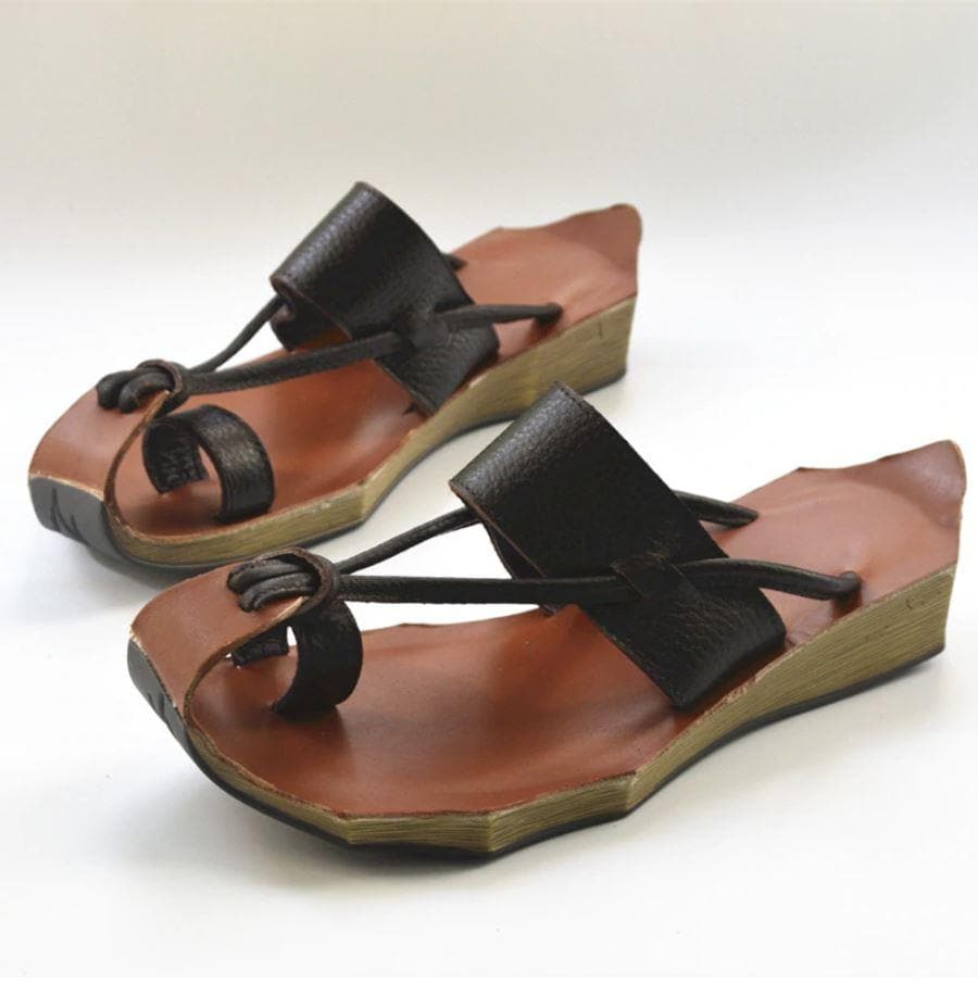 Curved Retro Leather Sandals dylinoshop