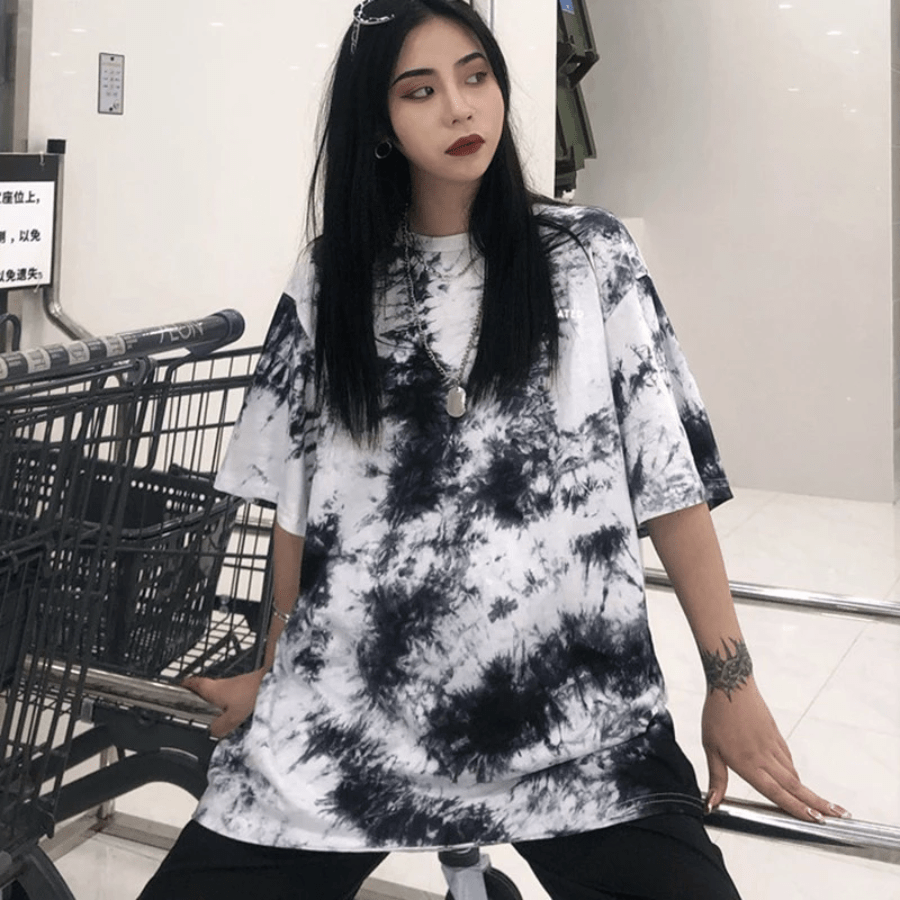 Black & White Oversized Tie Dye T-Shirt | Millennials dylinoshop