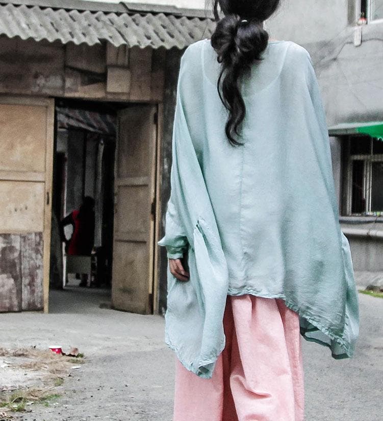 Flowy Long Batwing Sleeve Shirt | Lotus dylinoshop