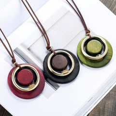 Handmade Wood Circle Pendant Necklace dylinoshop