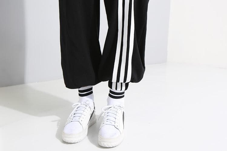 Korean Style Black and White Striped Overall | Millennials dylinoshop