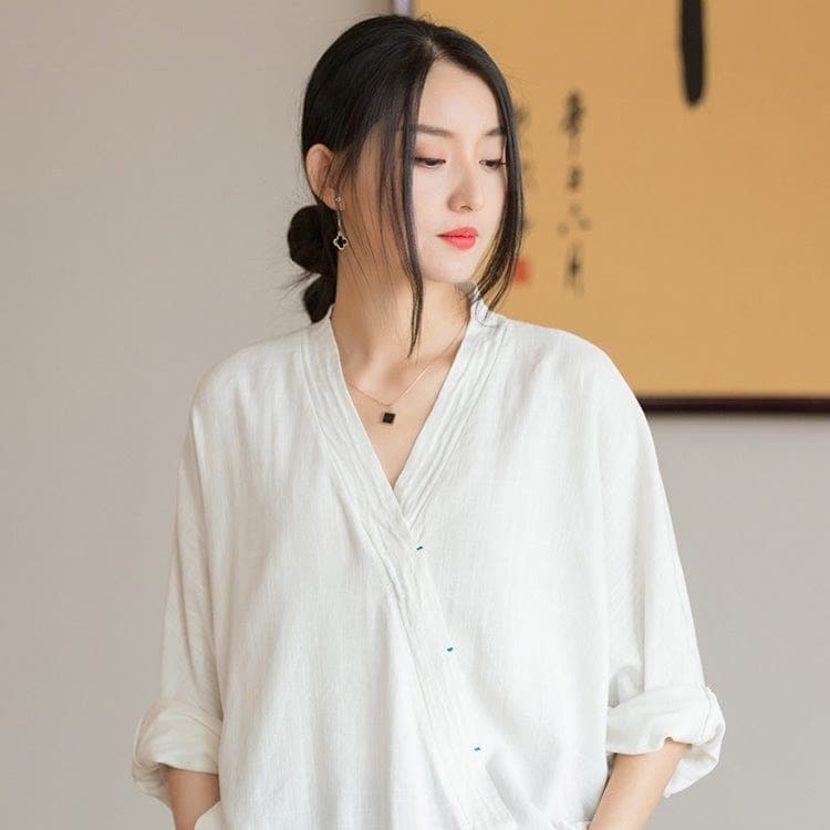 Kumi Loose Linen Blouse | Zen Buddhatrends