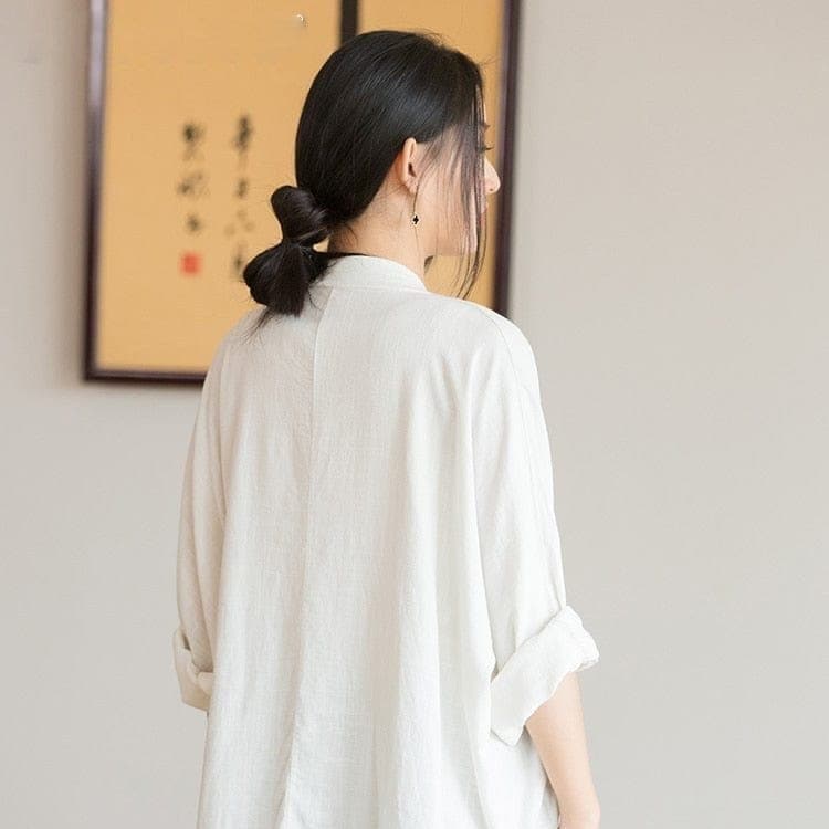 Kumi Loose Linen Blouse | Zen Buddhatrends