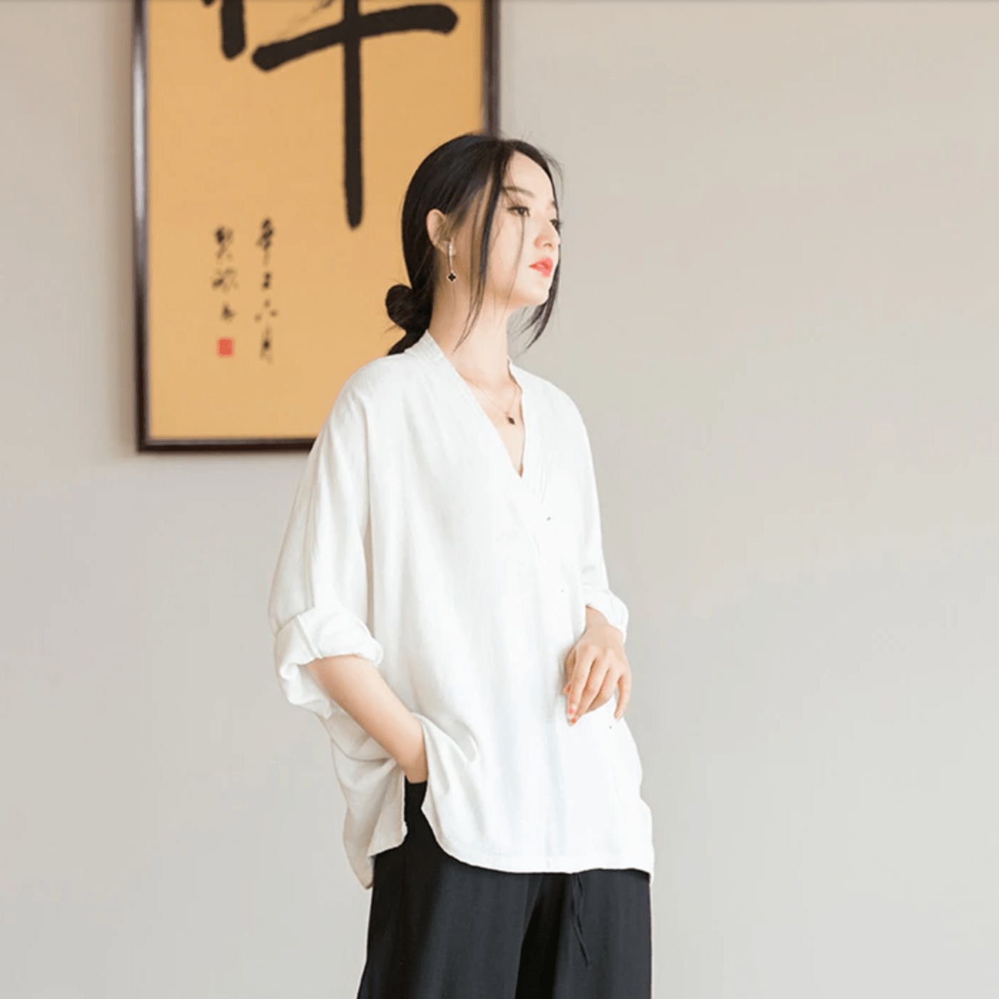 Kumi Loose Linen Blouse | Zen Buddhatrends