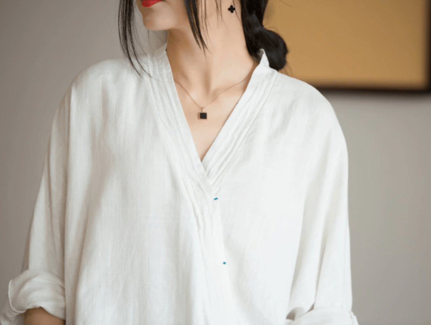 Kumi Loose Linen Blouse | Zen Buddhatrends