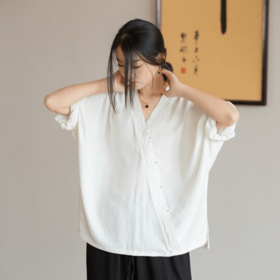 Kumi Loose Linen Blouse | Zen Buddhatrends