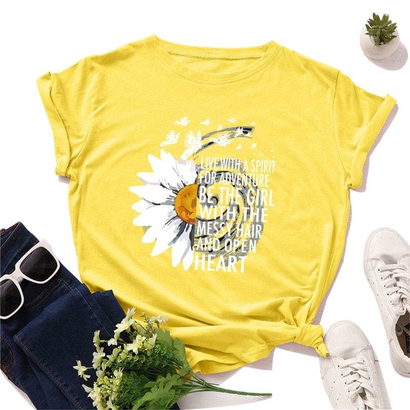 Daisy Printed O Neck Tee Buddhatrends