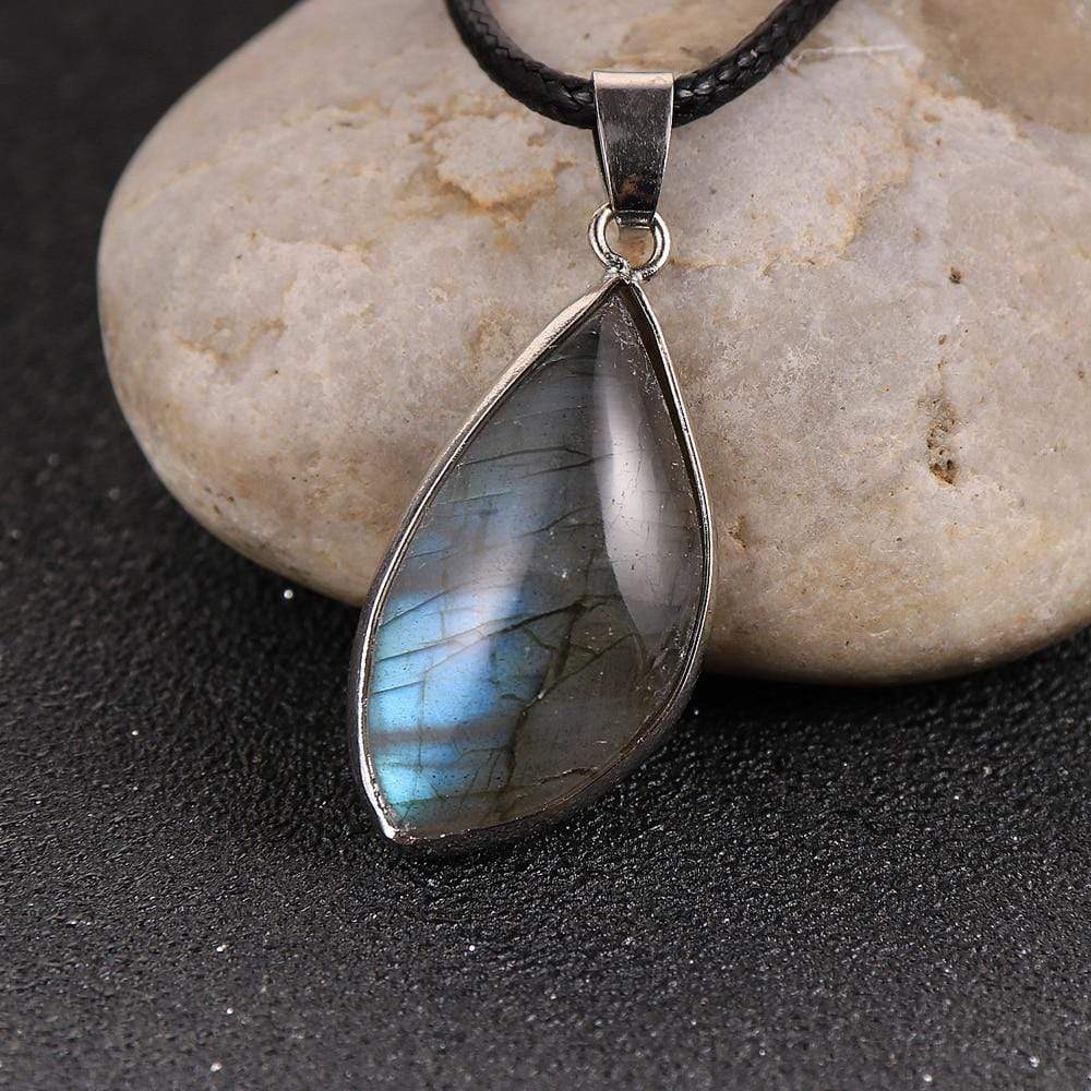 Natural Labradorite Pendant Necklace Buddhatrends