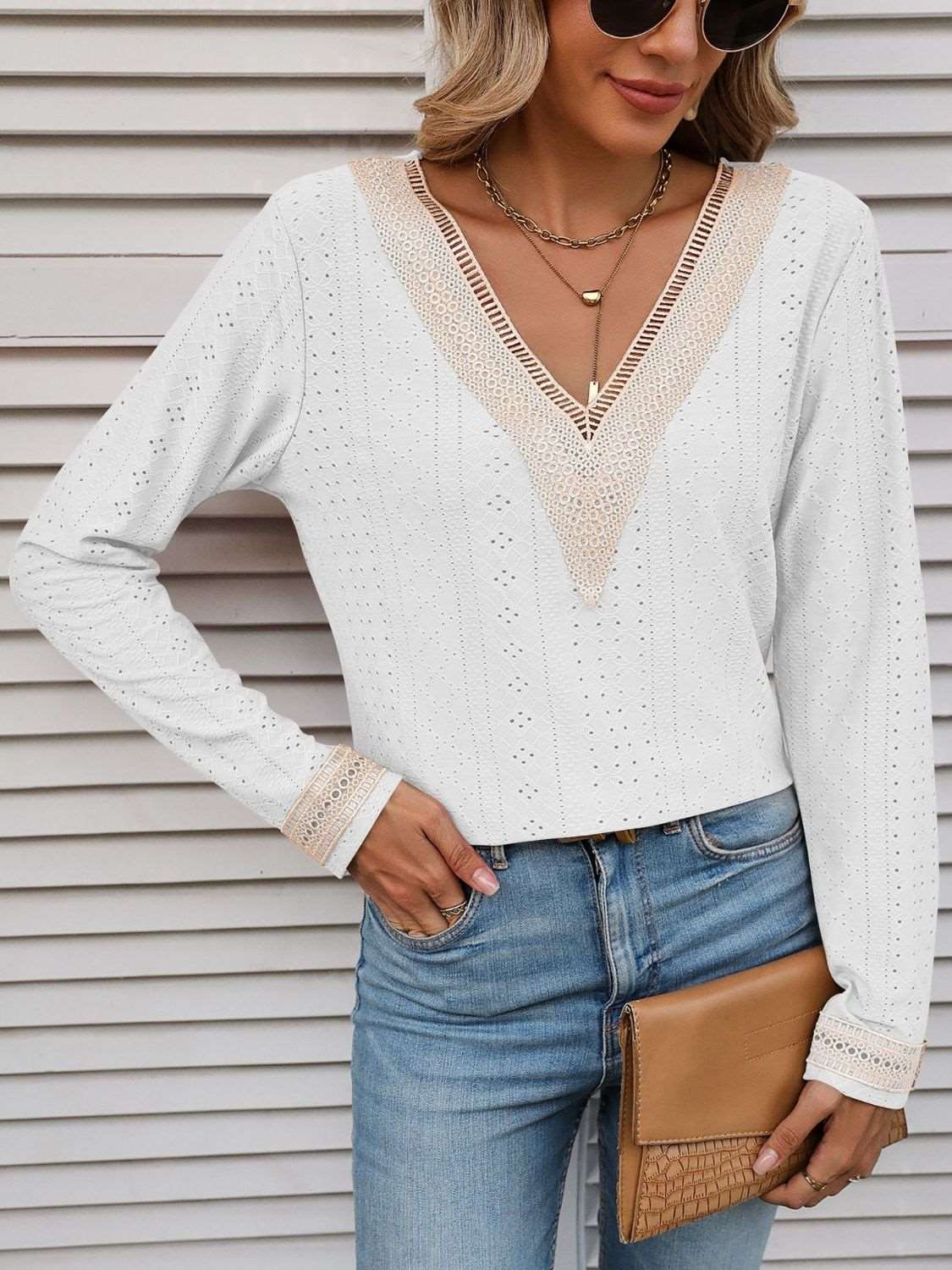 Contrast V-Neck Eyelet Long Sleeve Top dylinoshop