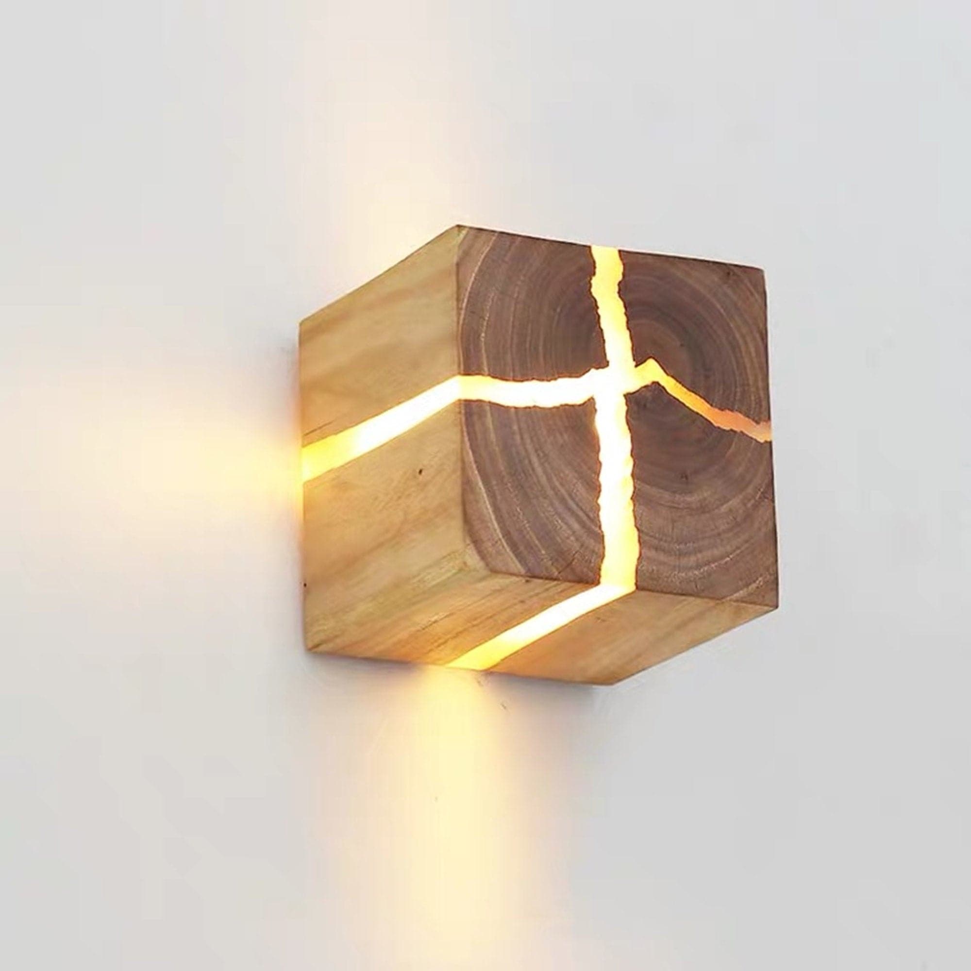 Cracked Wood Wood Wall Lamp dylinoshop