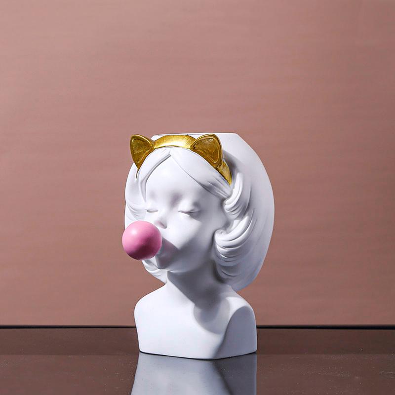 Bubble Gum Girl Vase dylinoshop