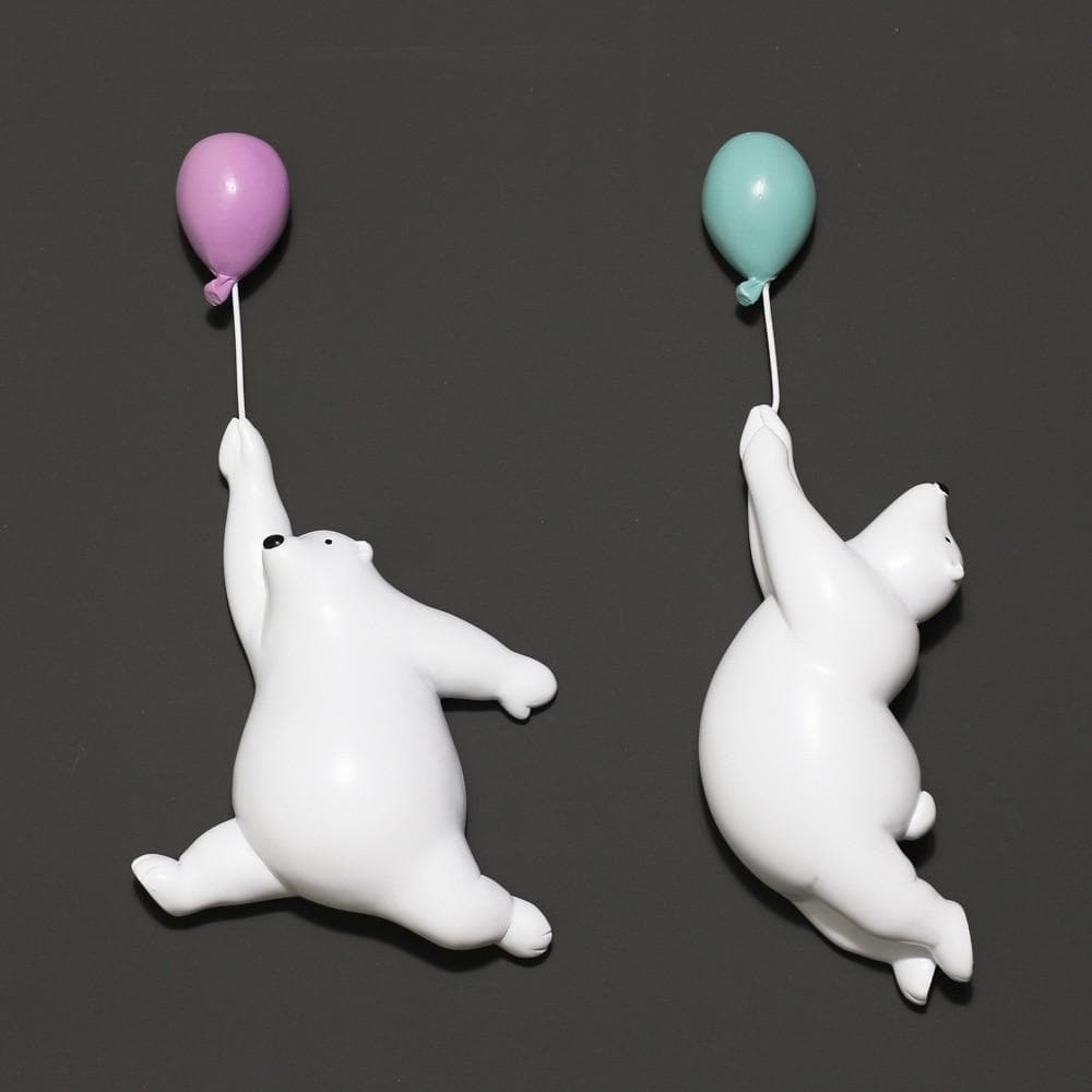 Balloon Flying Polar Bear dylinoshop