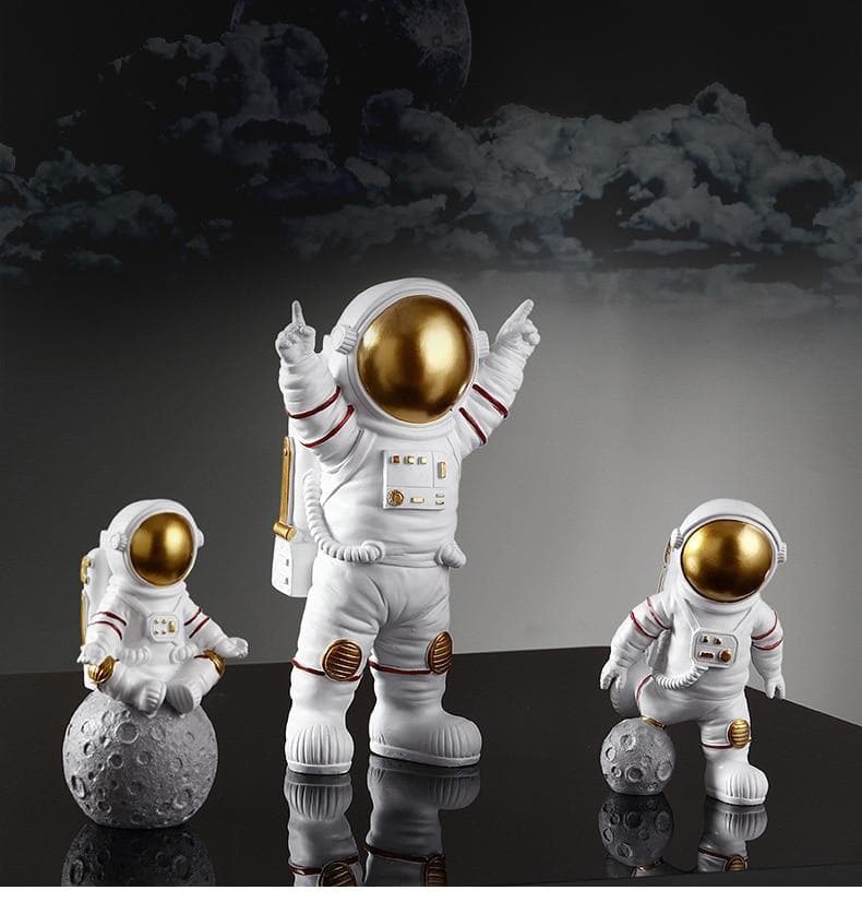 Astronaut Figurines dylinoshop