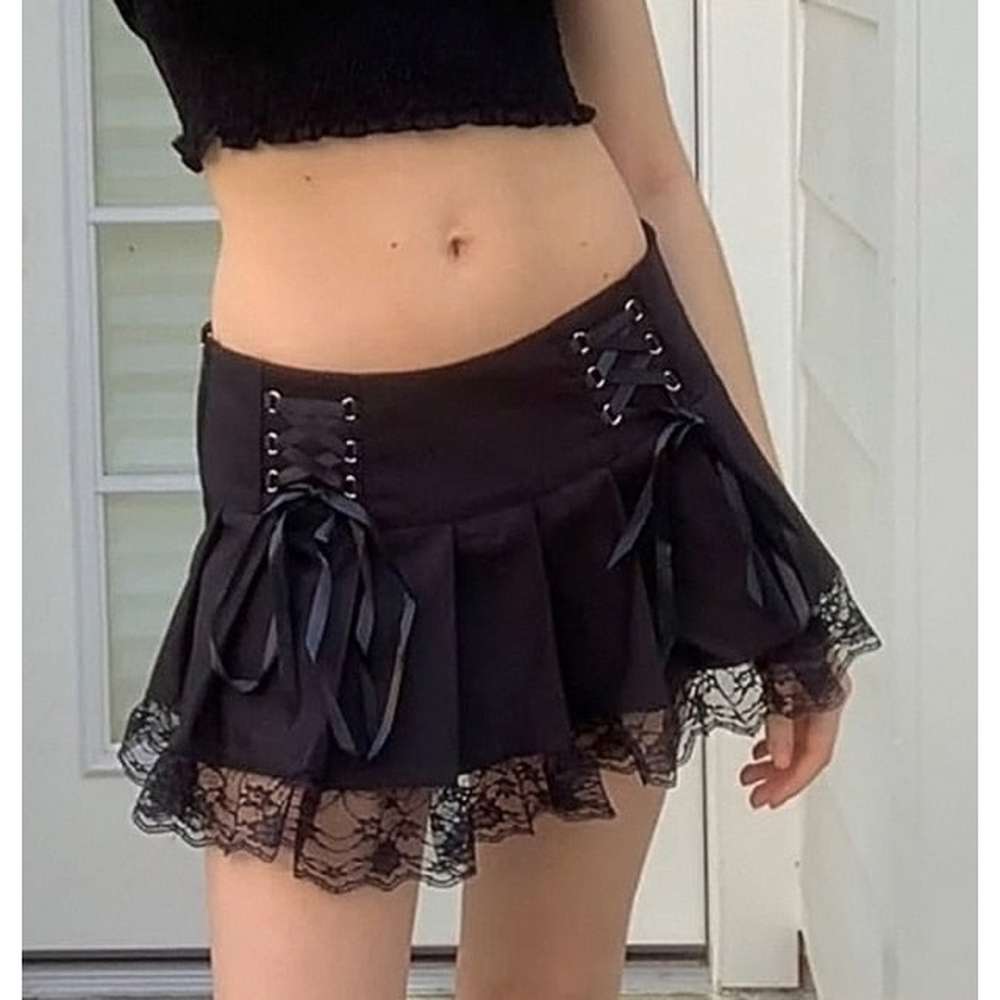 Women E-girl Gothic Lace Mini Pleated Harajuku Streetwear Skirt dylinoshop