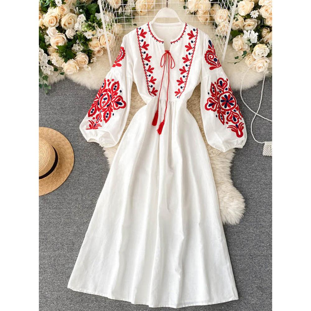 Women Bohemian Embroidered Flower O-Neck Lantern Sleeve Pleated Dress dylinoshop